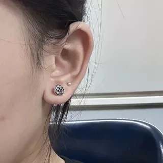 크롬하츠 덩굴꽃 925 은침 귀걸이 CE023 상세 이미지 7