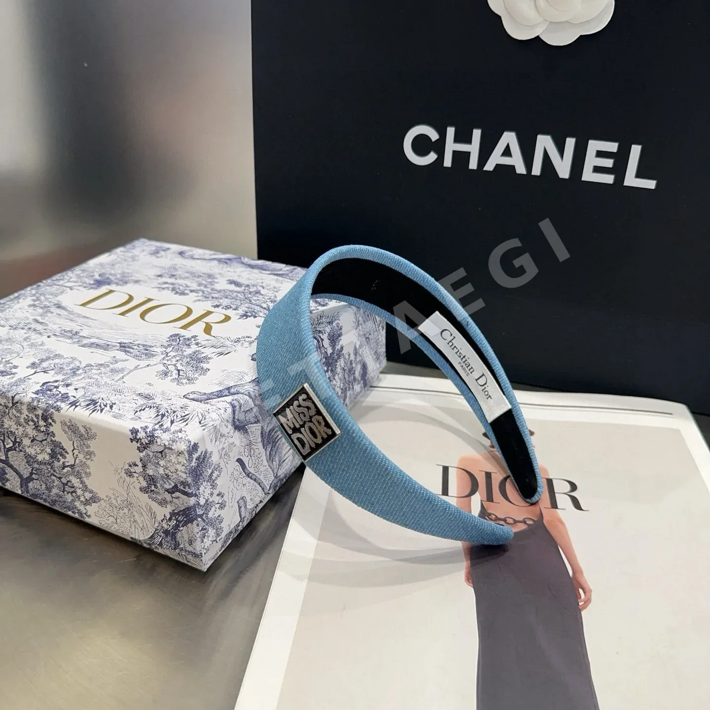 디올 CD 데님 헤드밴드 184426