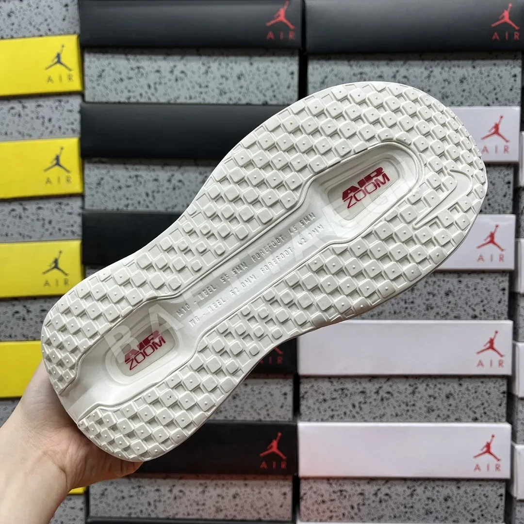 나이키 [CG] 보메로 프리미엄 HQ2050-304 201981 Nike Vomero Premium 상세 이미지 9