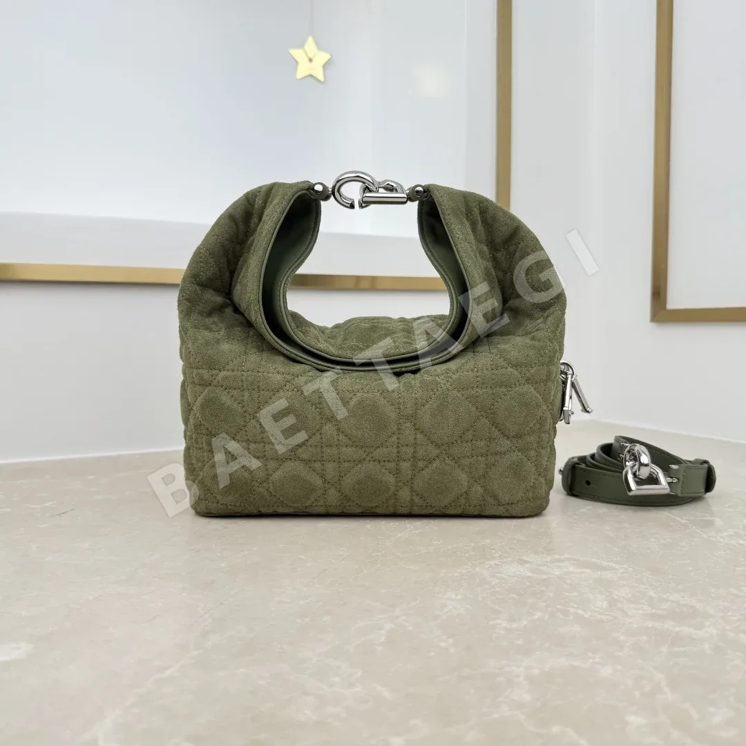 디올 뚜주흐 호보 버킷 가방 147585