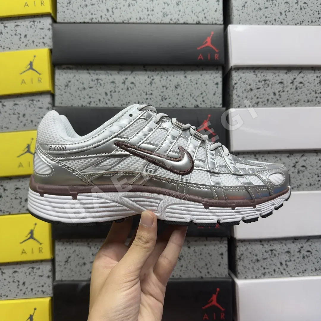 나이키 [PE] P 6000 BV1021-110 201749 Nike P-6000 White Metallic Silver Tattoo 상세 이미지 2