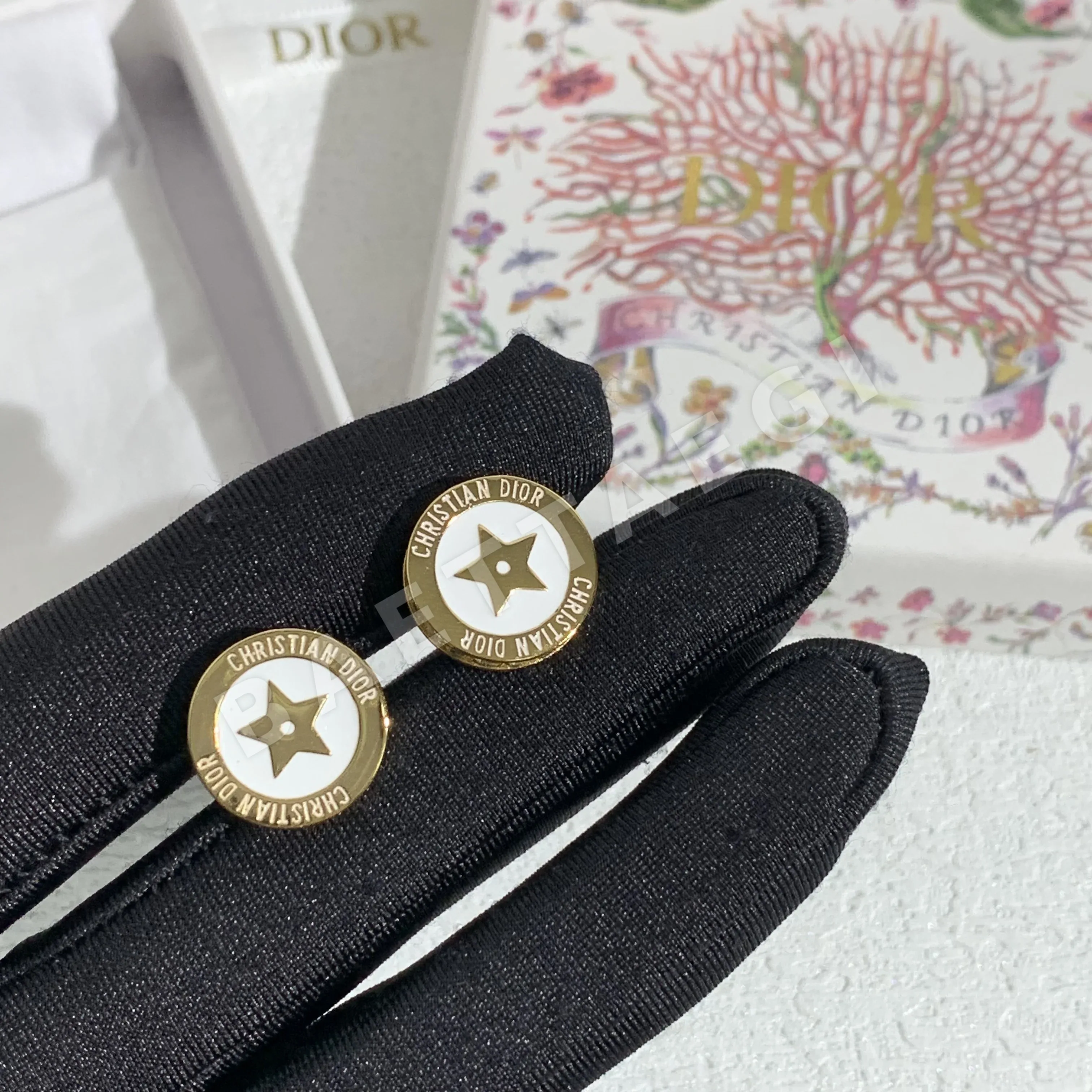 디올 귀걸이 60400 Dior Earrings 상세 이미지 11