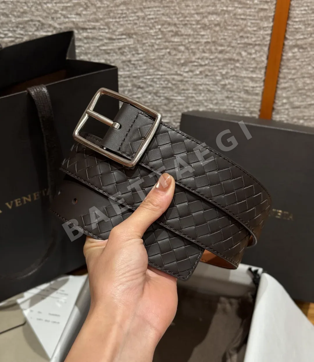 보테가베네타 송아지가죽 남성용 벨트 상세 이미지 2