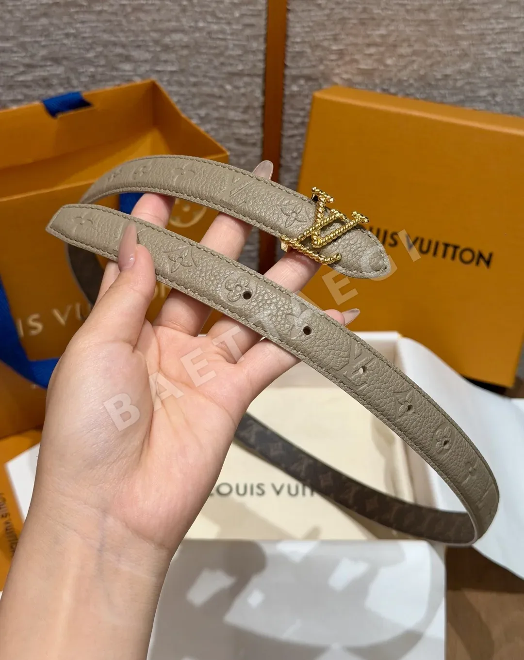 루이비통 코르델리아 20mm 리버시블 벨트 상세 이미지 5