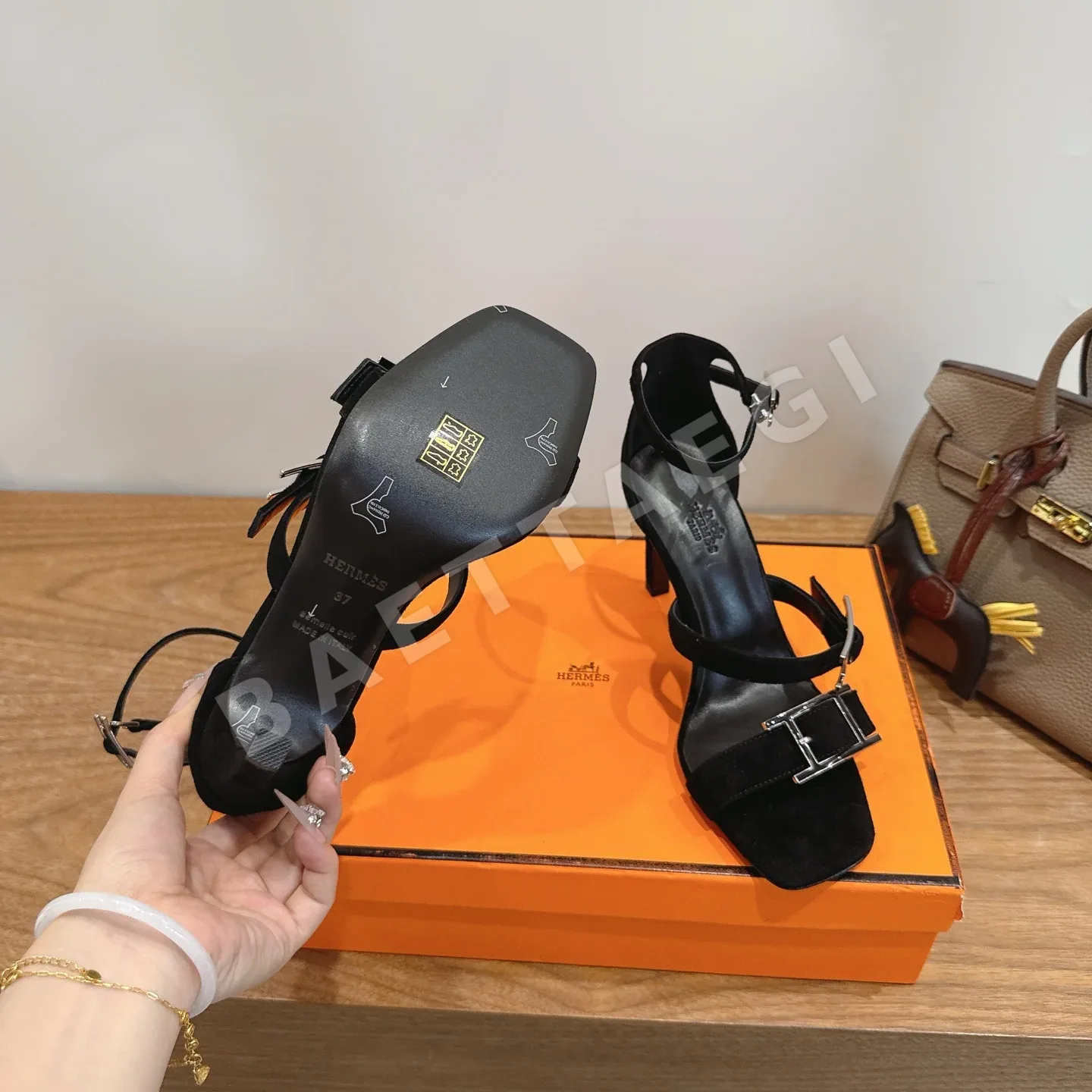 에르메스 리브 90 샌들(Hermès Liv 90 Sandal) 상세 이미지 9