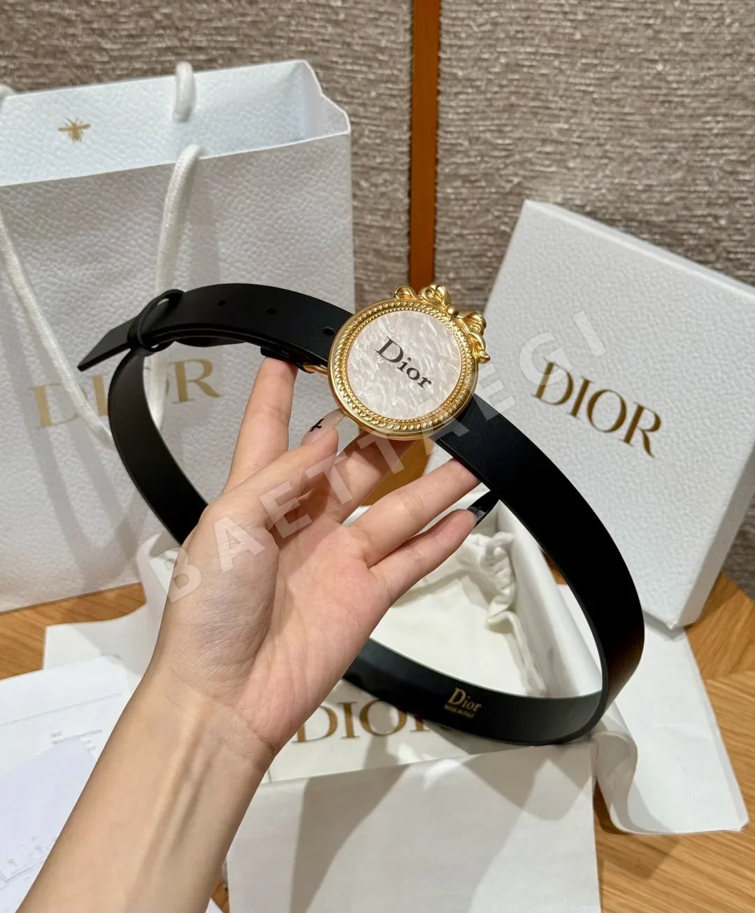 디올 메다이용 소가죽 벨트 상세 이미지 3