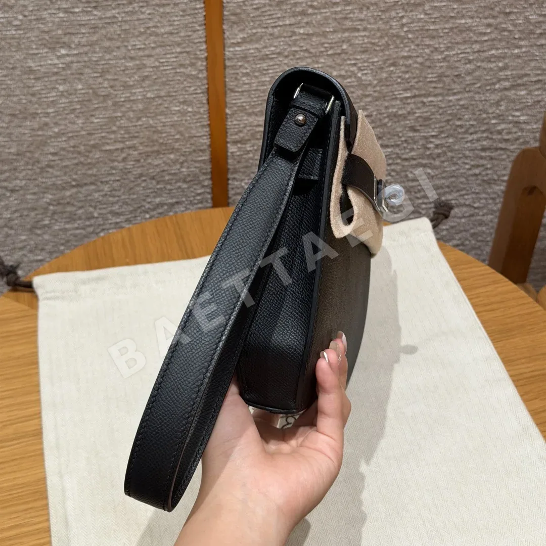 에르메스 켈리 데페슈 남성 클러치백 25 cm 블랙 상세 이미지 2