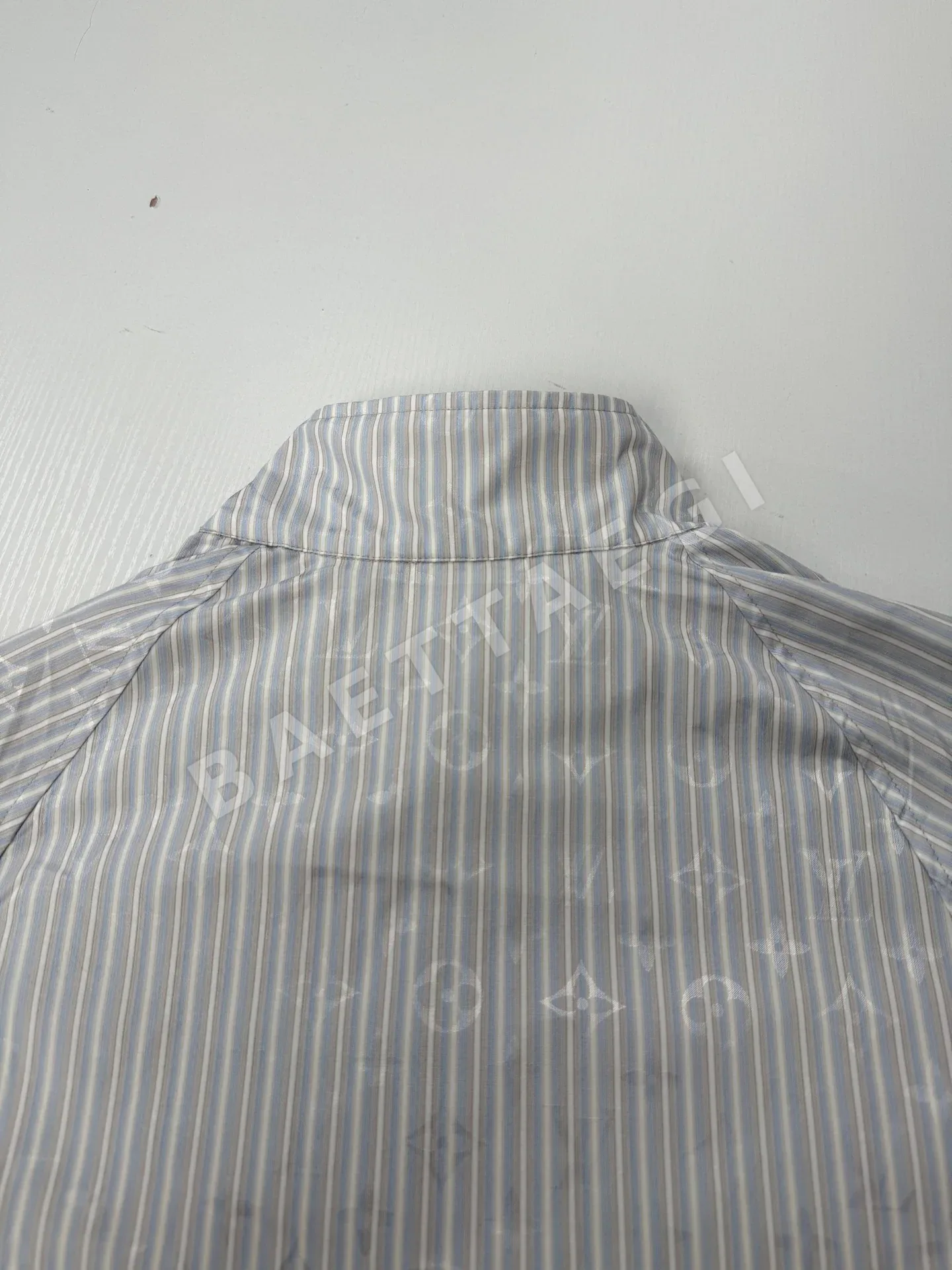 루이비통 모노그램 자카드 스탠드 카라 리버시블 자켓 상세 이미지 21