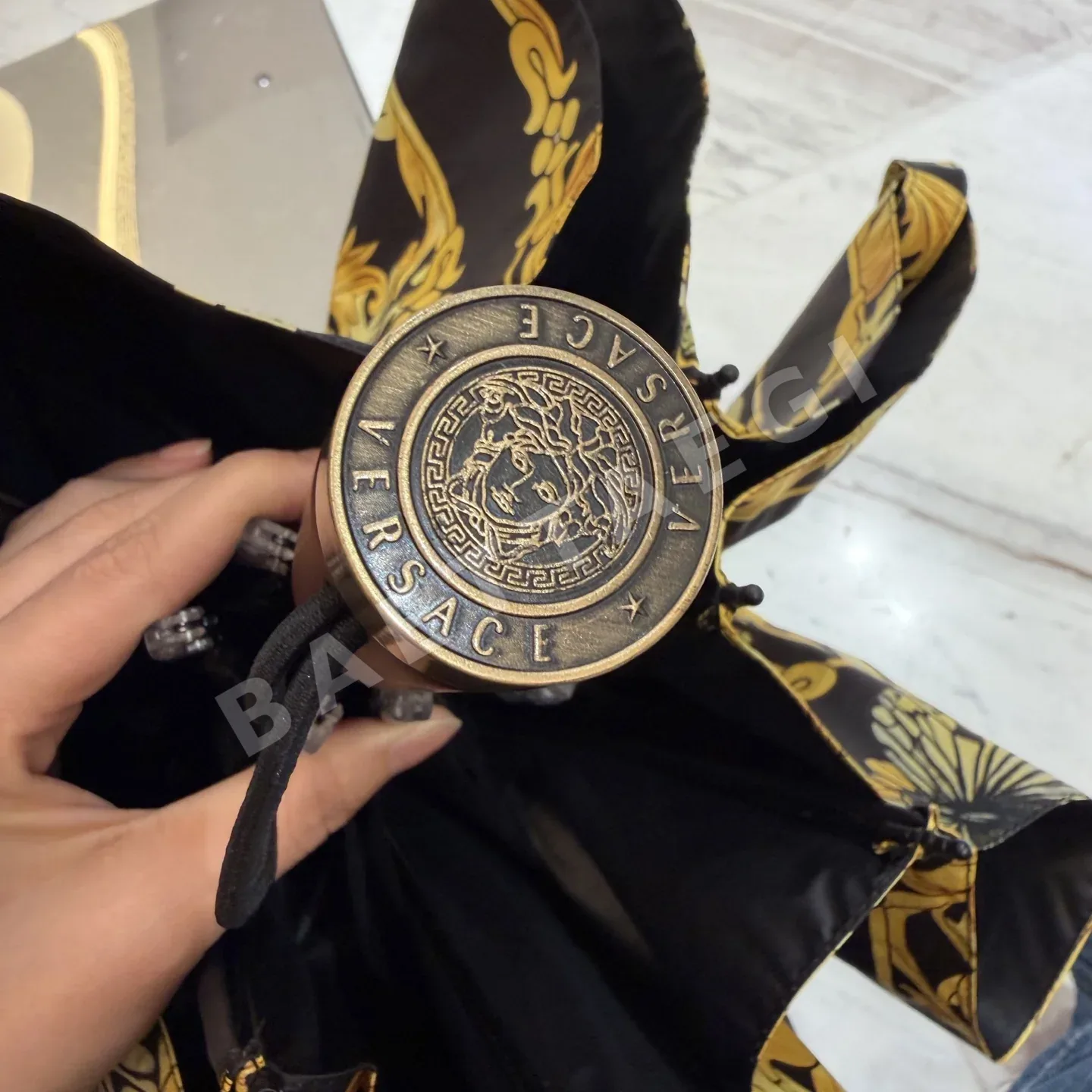 베르사체 우산 85651 Versace Umbrella 상세 이미지 4