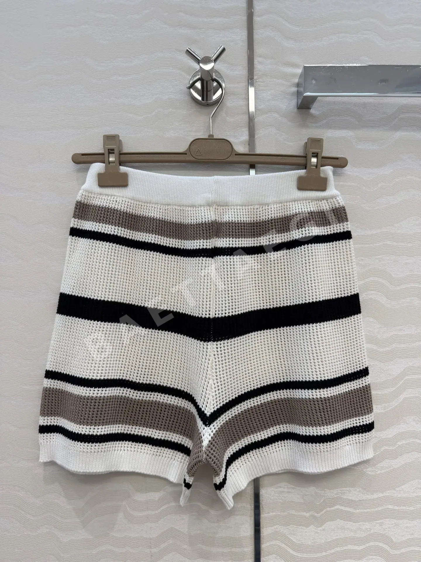 브루넬로쿠치넬리 컬러 블록 스트라이프 반바지 상세 이미지 9