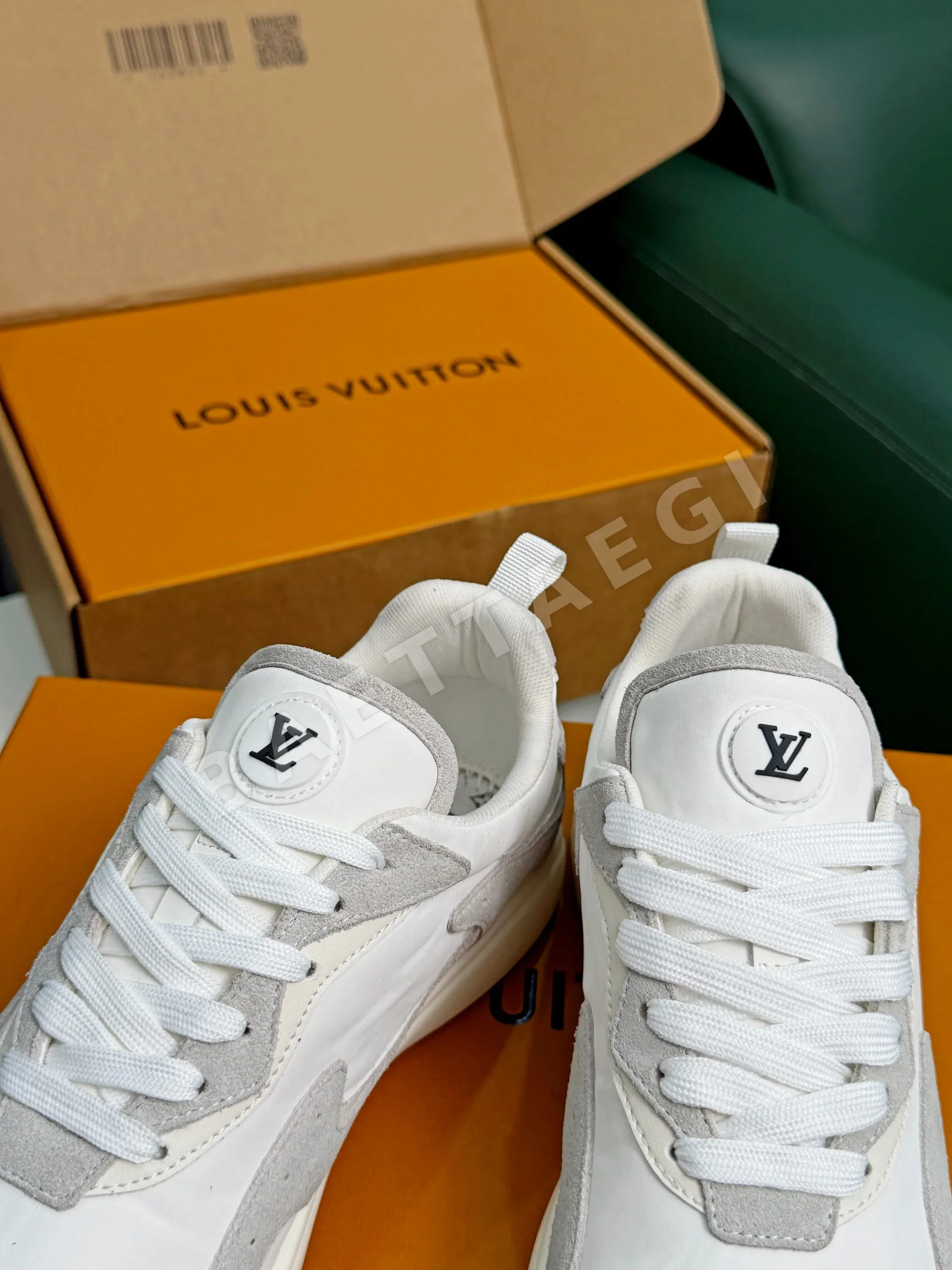 루이비통 LV 드롭 300 (LV Drop 300) 스니커즈 상세 이미지 8
