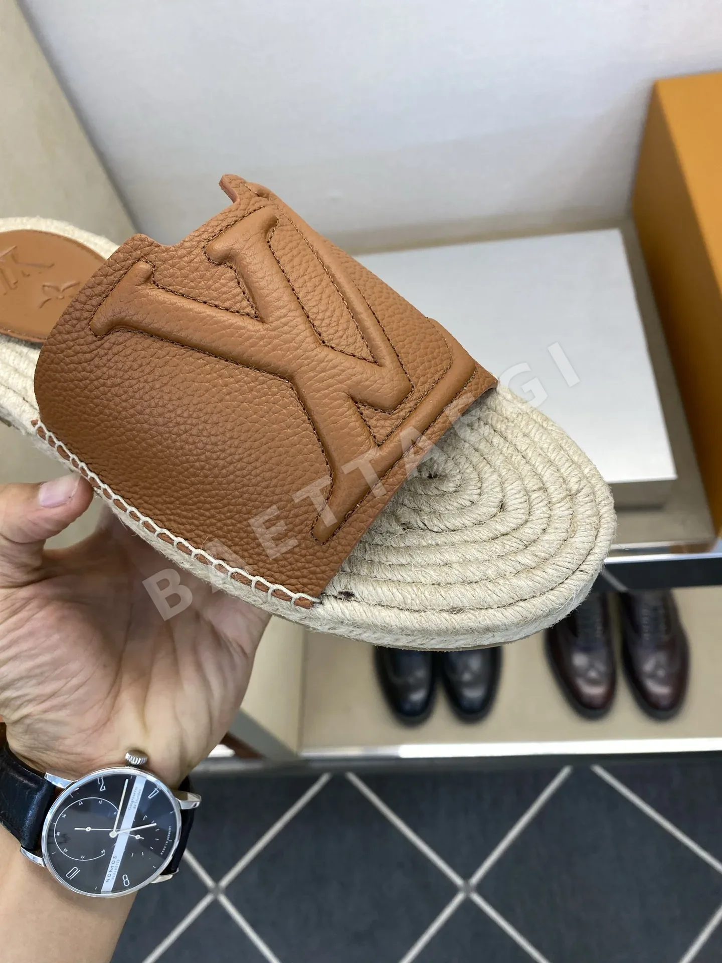 루이비통 LV 포르토피노 뮬 상세 이미지 6