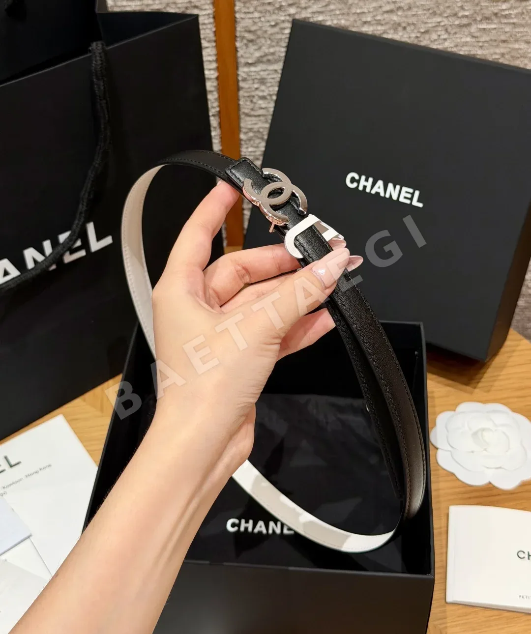 샤넬 더블 C 로고 양면 카프스킨 벨트 상세 이미지 2