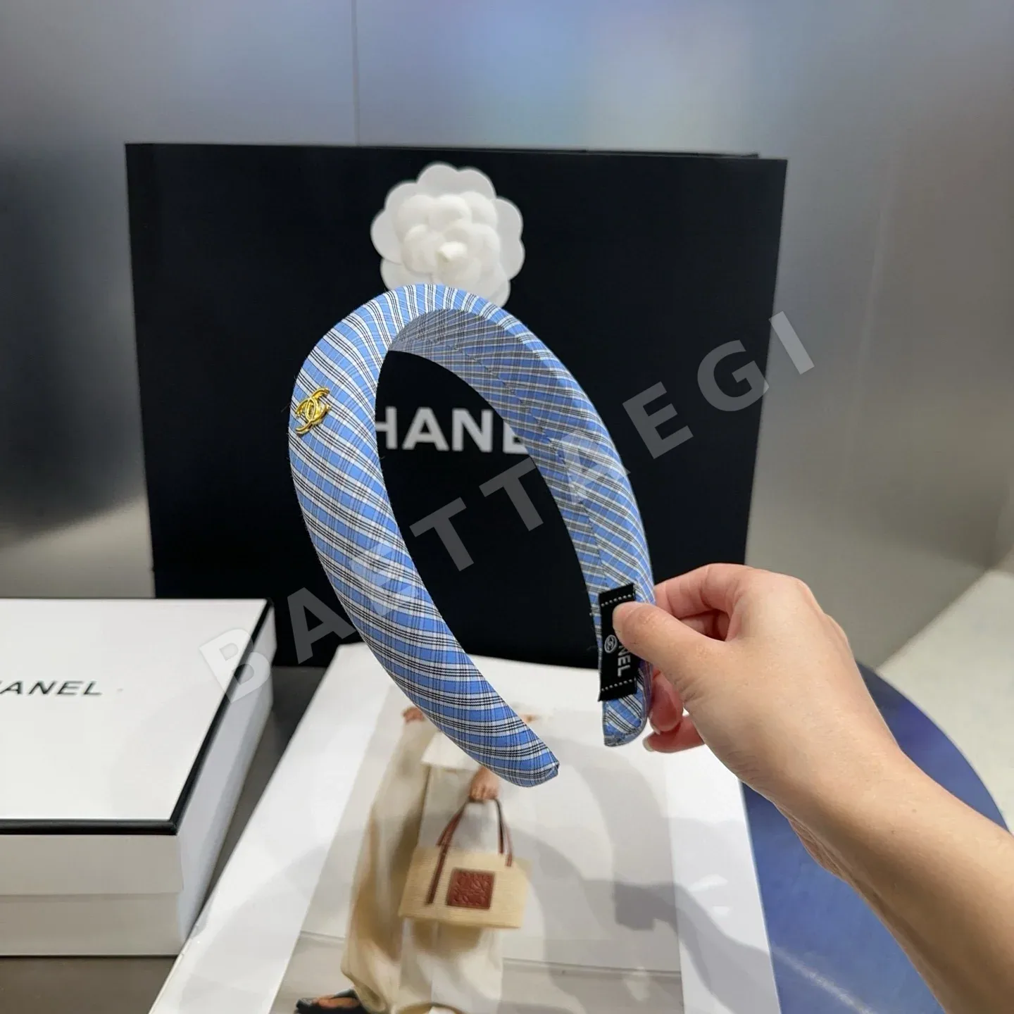 샤넬 체크 패턴 헤어밴드 상세 이미지 6