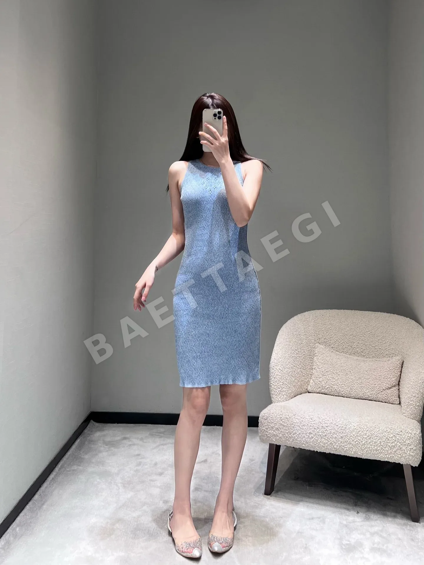 샤넬 데님 블루 슬리브리스 원피스 상세 이미지 4