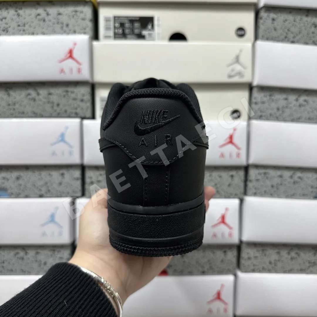 나이키 [XY/PB] 에어 포스 1 로우 CW2288-001 201727 Nike Air Force 1 Low '07 Black 상세 이미지 5