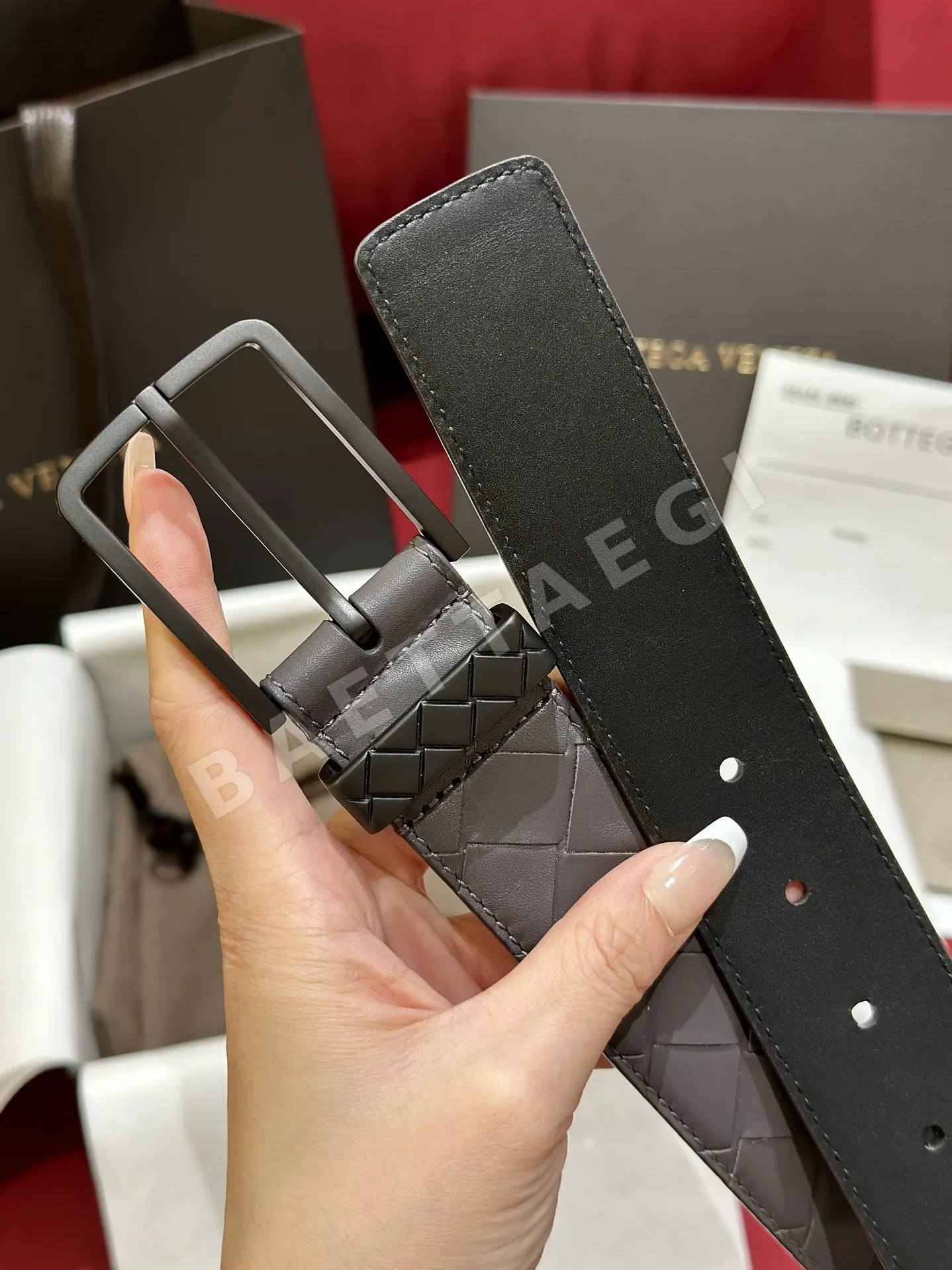 보테가베네타 송아지가죽 남성 벨트 상세 이미지 6