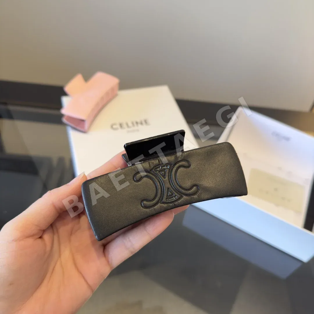 셀린느 헤어클립 184572