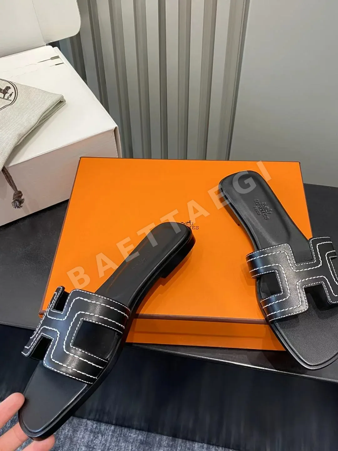 에르메스 클래식 오란 슬리퍼 상세 이미지 3