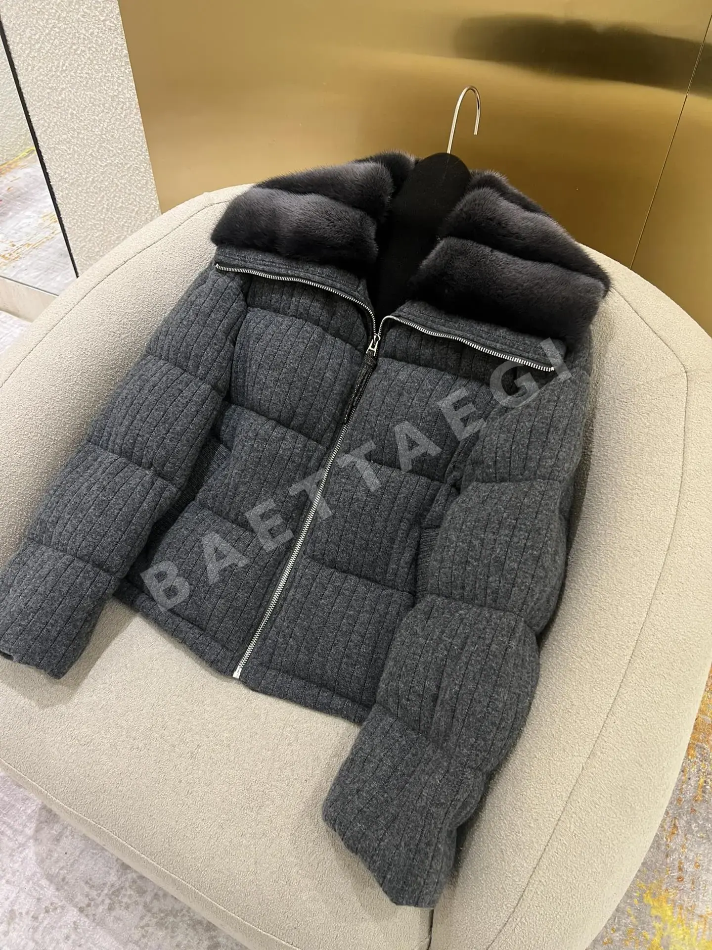 브루넬로쿠치넬리 여성 패딩 203729 Brunello Cucinelli Padding 상세 이미지 2