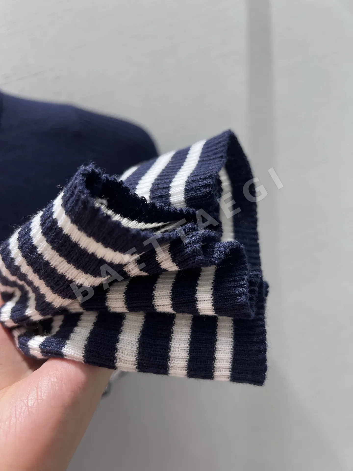 디올 CD 로고 자수 크루넥 반팔 티셔츠 상세 이미지 6