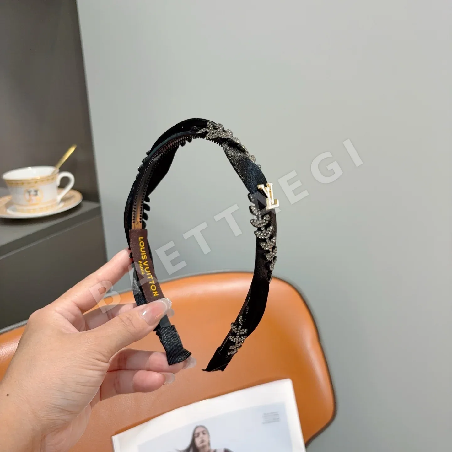 루이비통 헤어밴드 184017