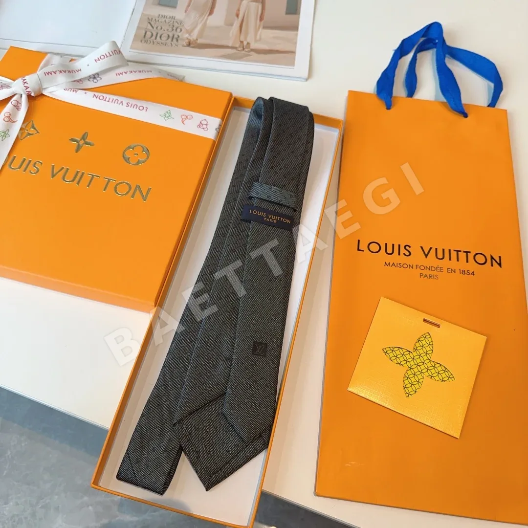 루이비통 넥타이 90000 Louis Vuitton Accessories 상세 이미지 4