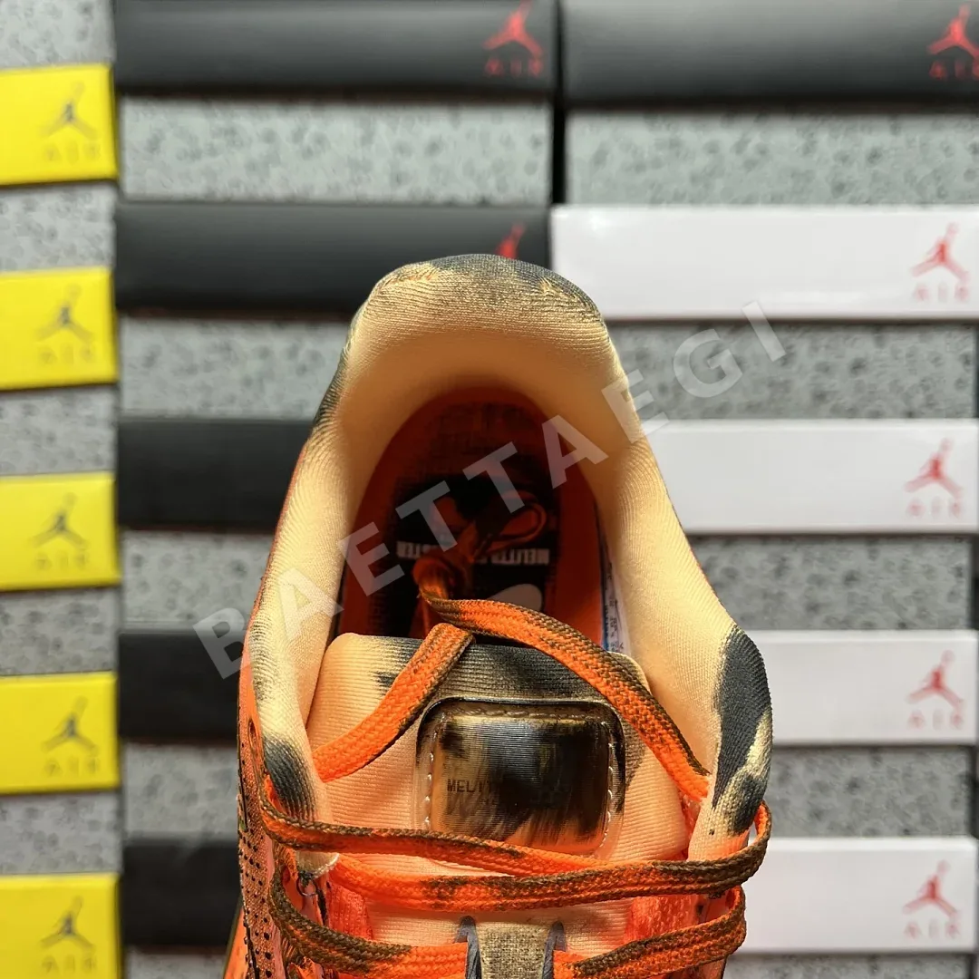 나이키 [CG] 보메로 프리미엄 IQ7166-800 202006 Nike Vomero Premium Melitta Baumeister 상세 이미지 7