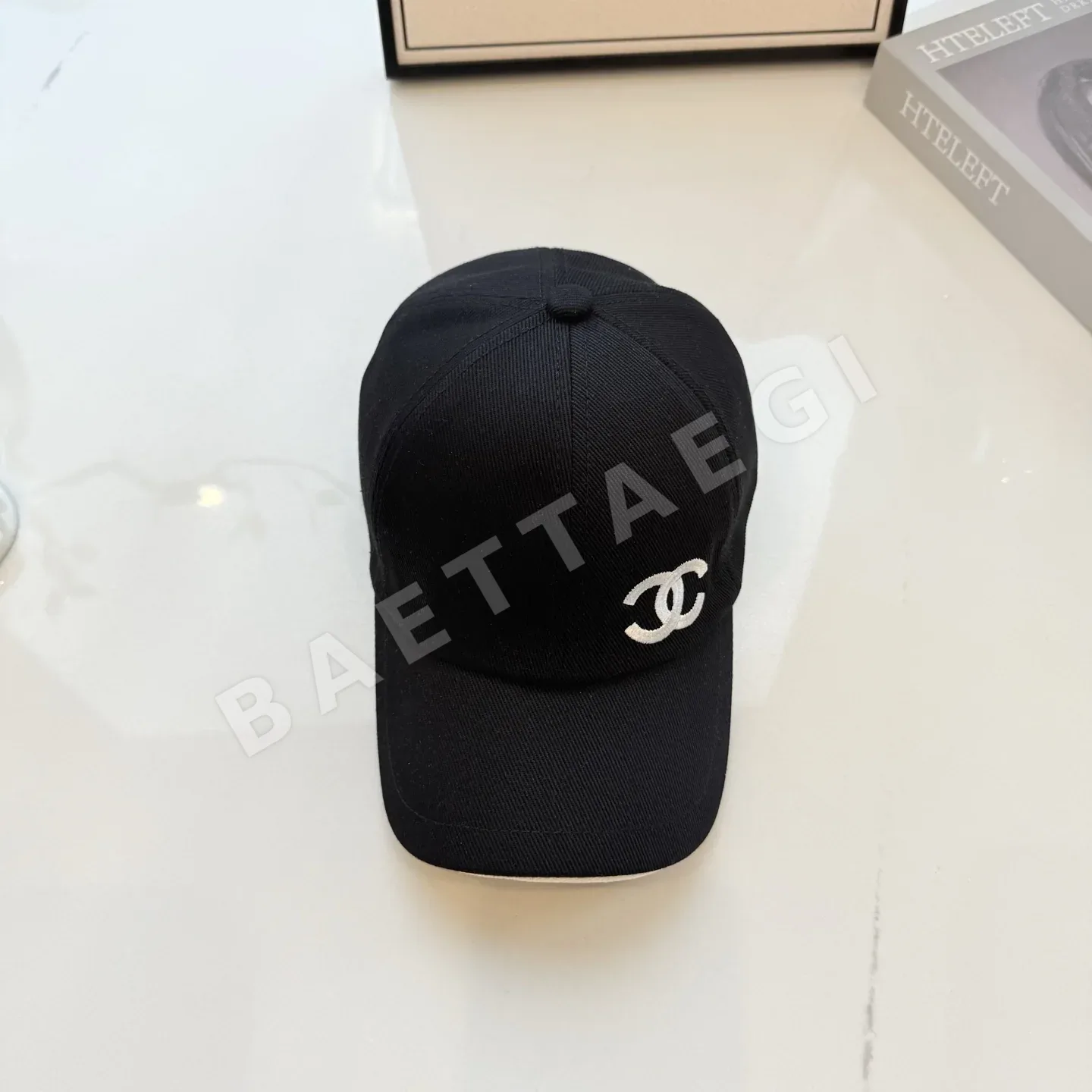 샤넬 트윌 더블 C 자수 베이스볼 모자 82897