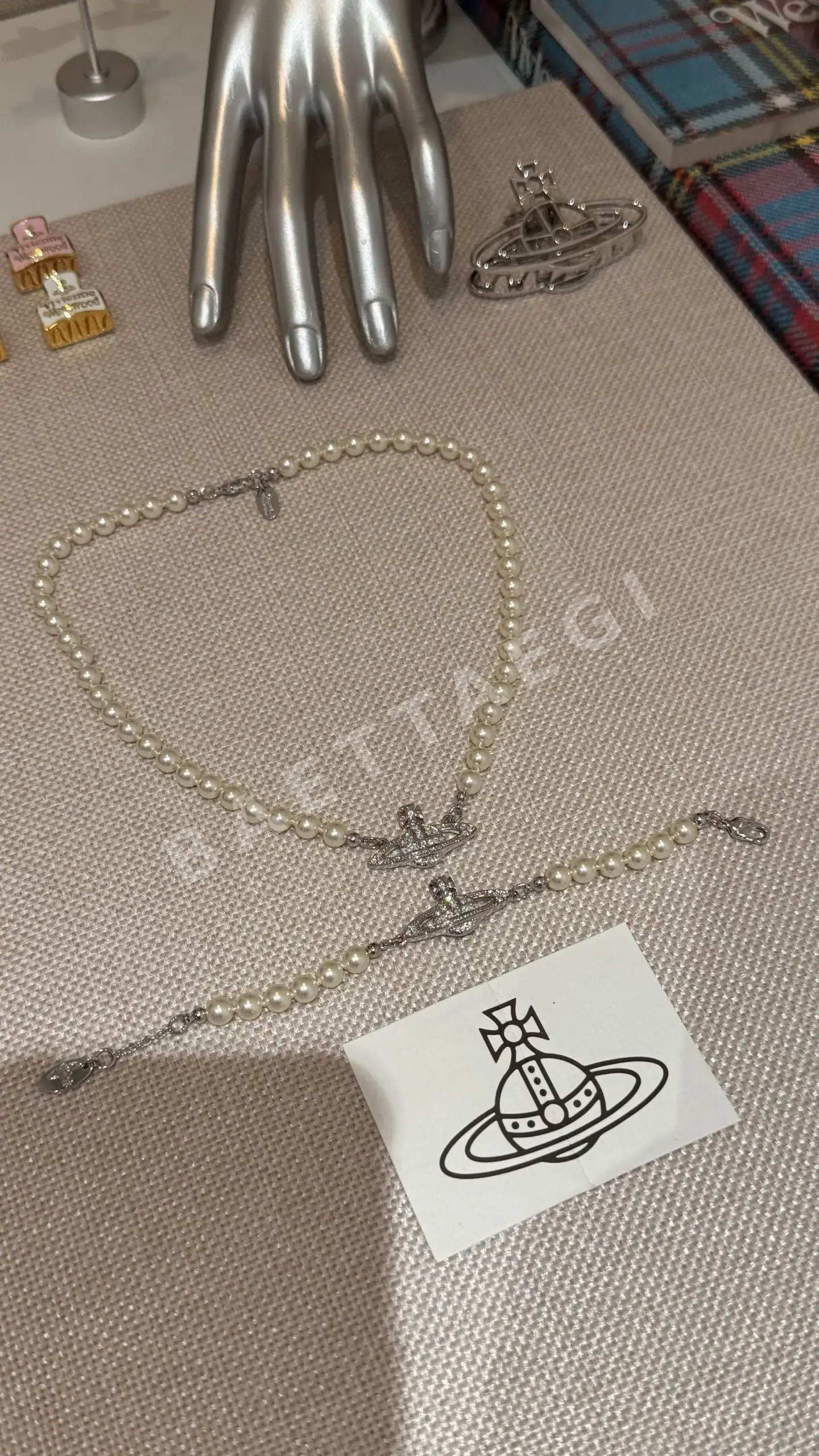 비비안웨스트우드 목걸이 64963 Vivienne Westwood Necklace