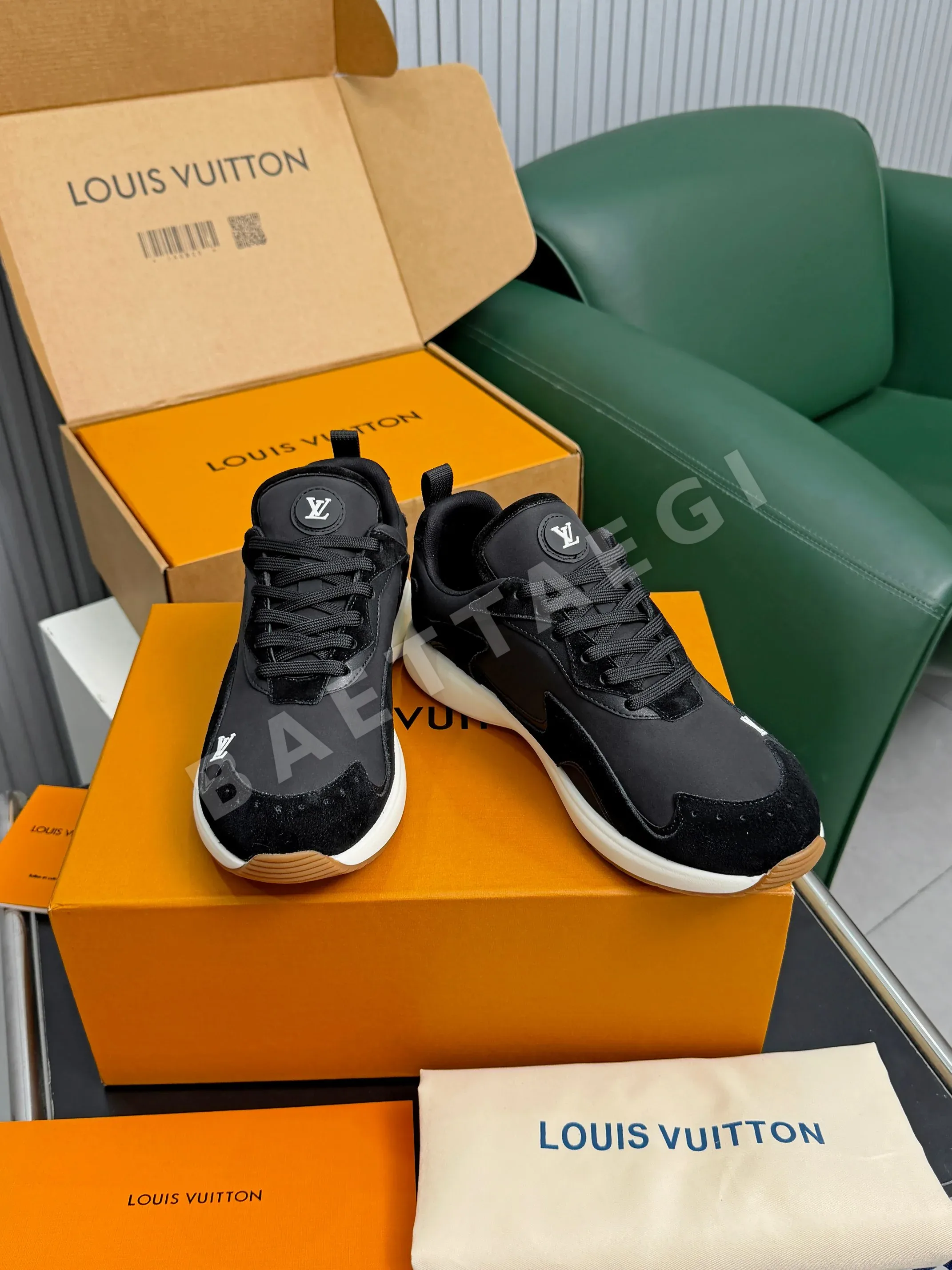 루이비통 LV 드롭 300 (LV Drop 300) 스니커즈 상세 이미지 4