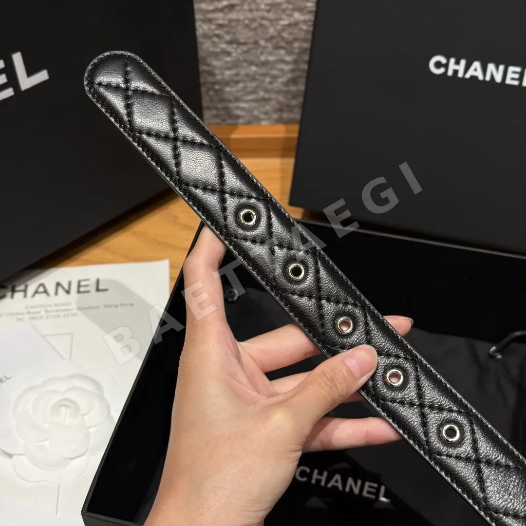 샤넬 더블 C 메탈 로고 램스킨 여성 벨트 상세 이미지 7