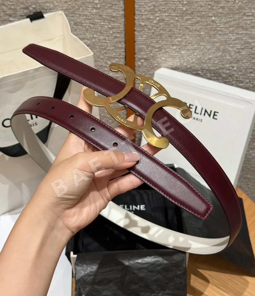 셀린느 트리옴프 코어 2.5 cm 벨트 상세 이미지 9