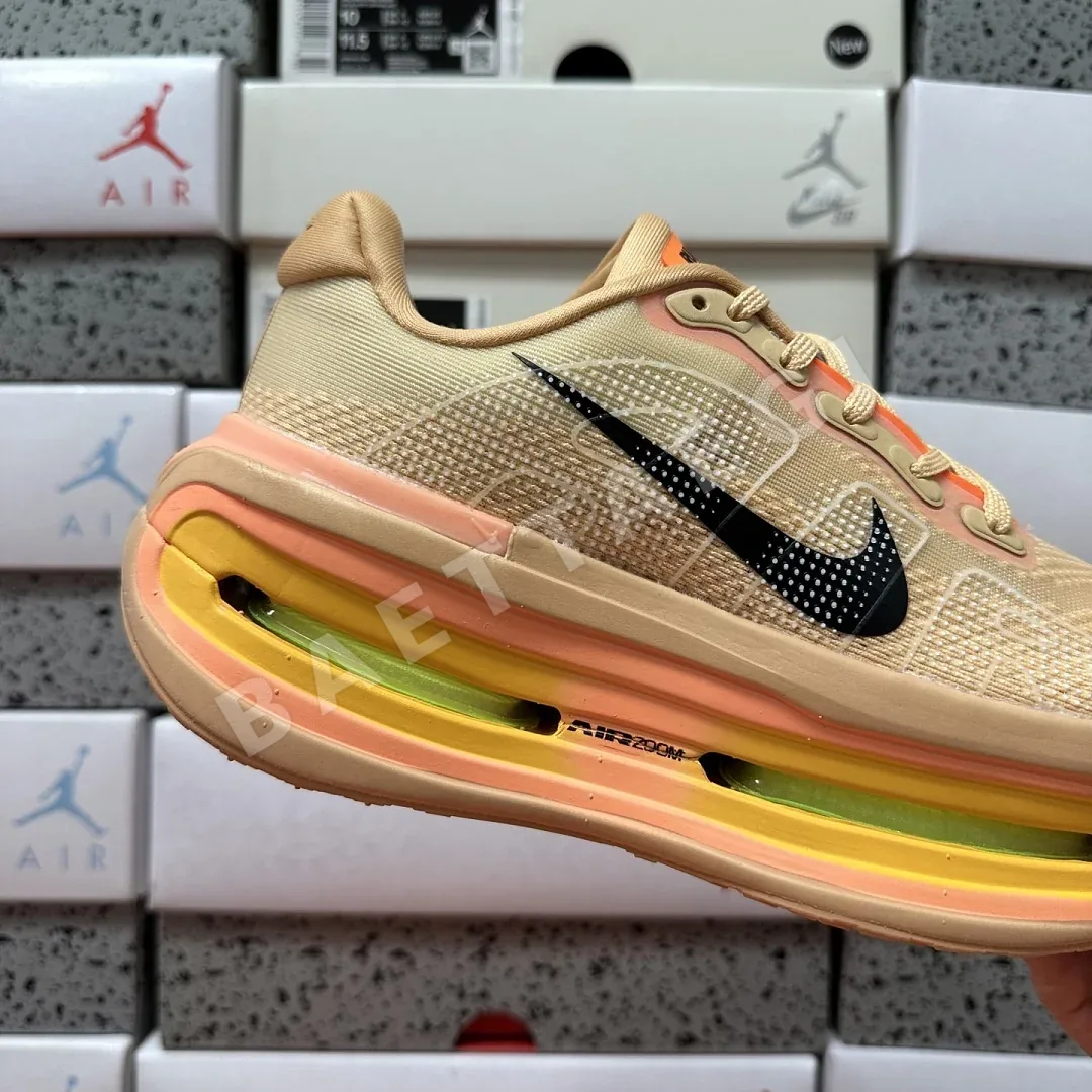 나이키 [5A] 보메로 프리미엄 오렌지 HQ2050-100 201629 Nike Vomero Premium 상세 이미지 9