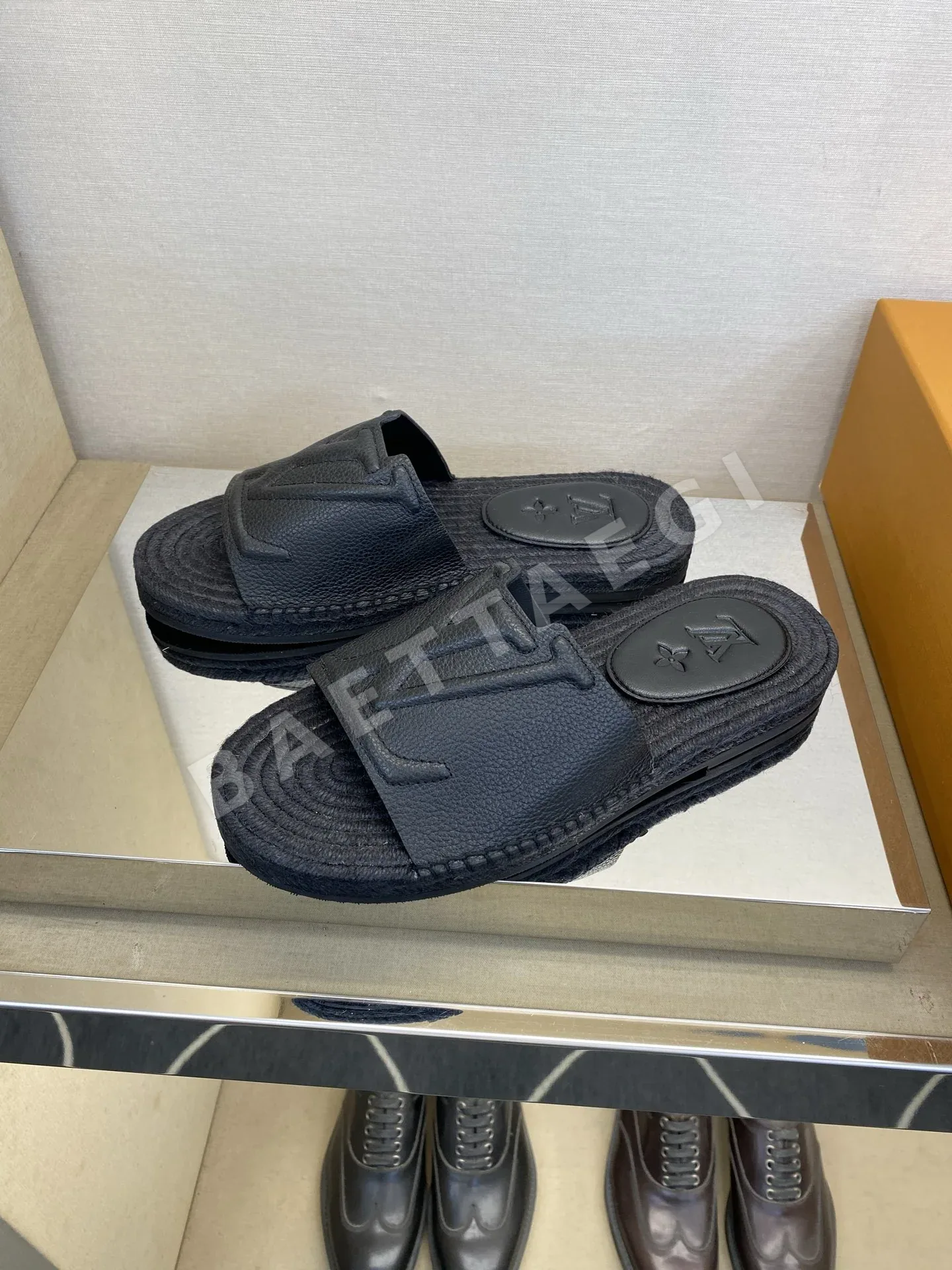 루이비통 LV 포르토피노 뮬 상세 이미지 2