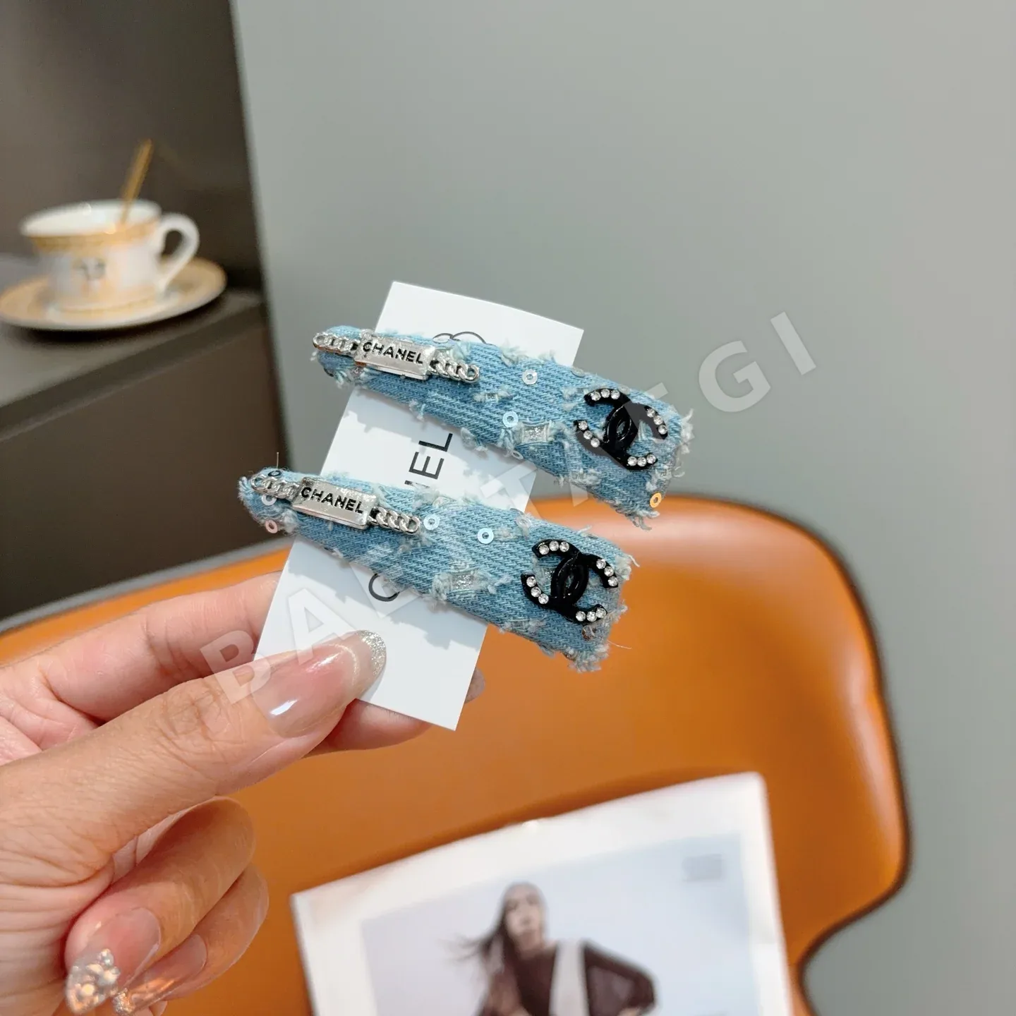 샤넬 로고 헤어클립 세트 182659
