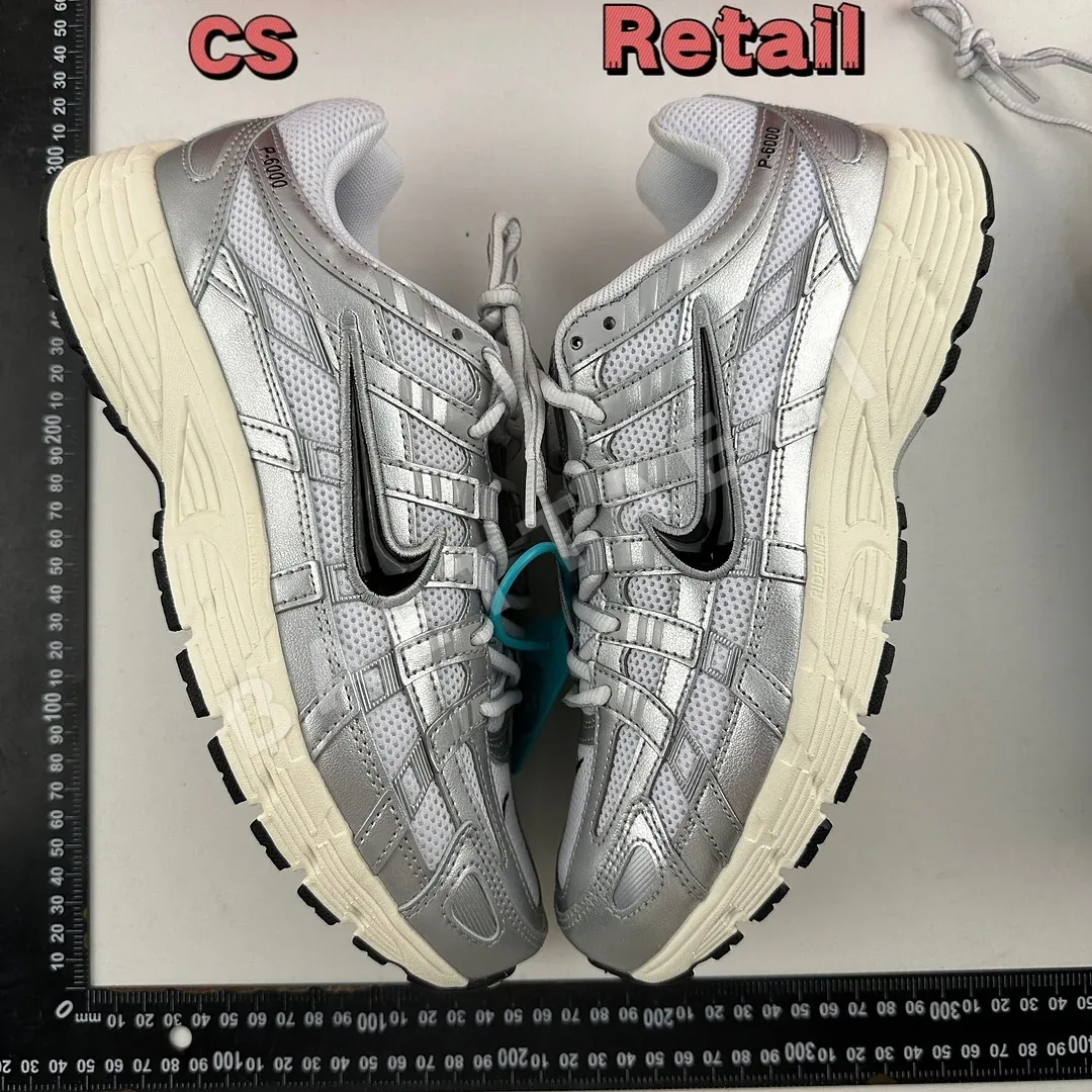 나이키 [CS] P 6000 CD6404-105 201531 Nike P-6000 White Metallic Silver Flat Black 상세 이미지 17