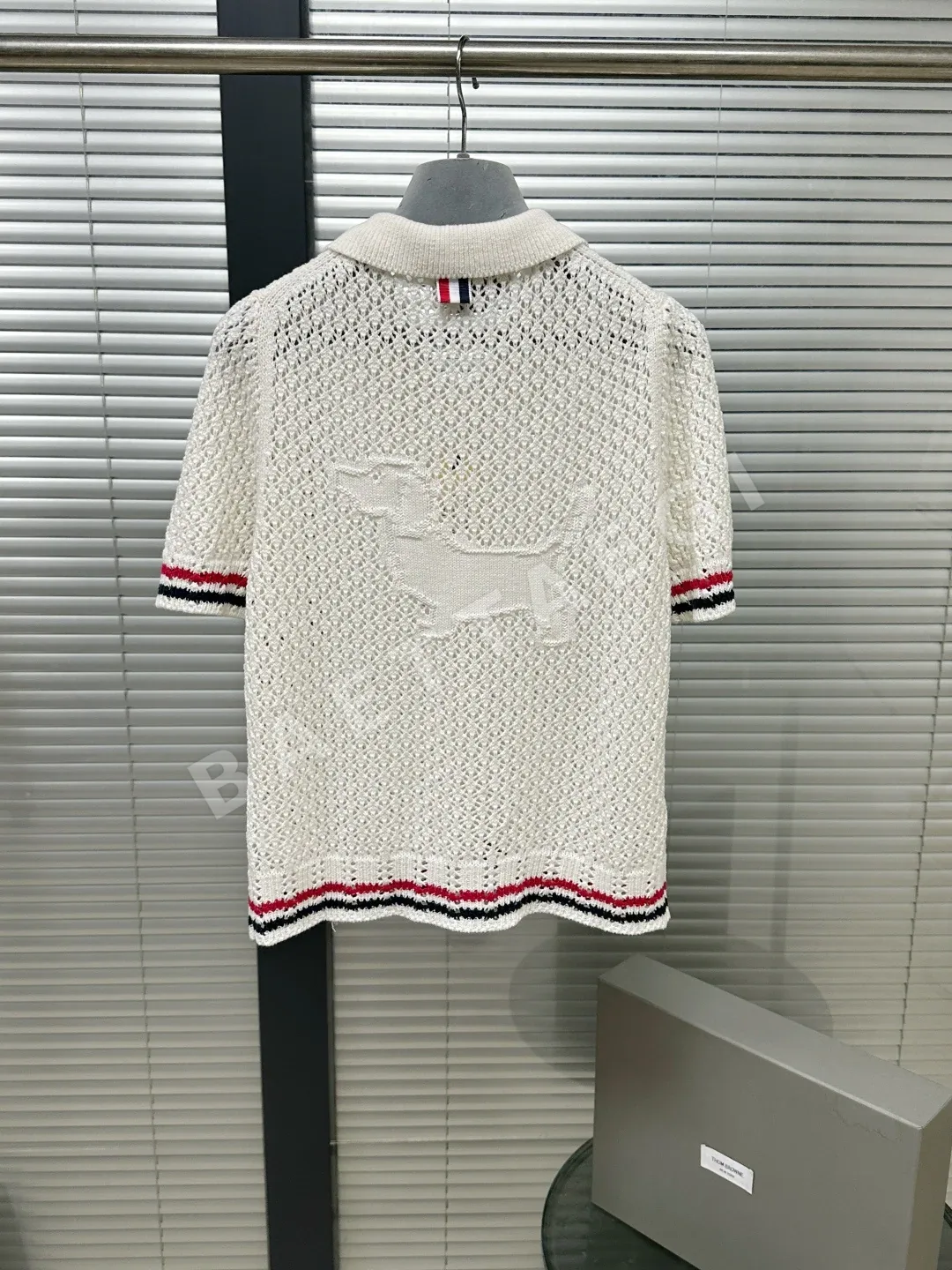톰브라운 메시 퍼피 라운드넥 여성 반팔 니트 탑 상세 이미지 3