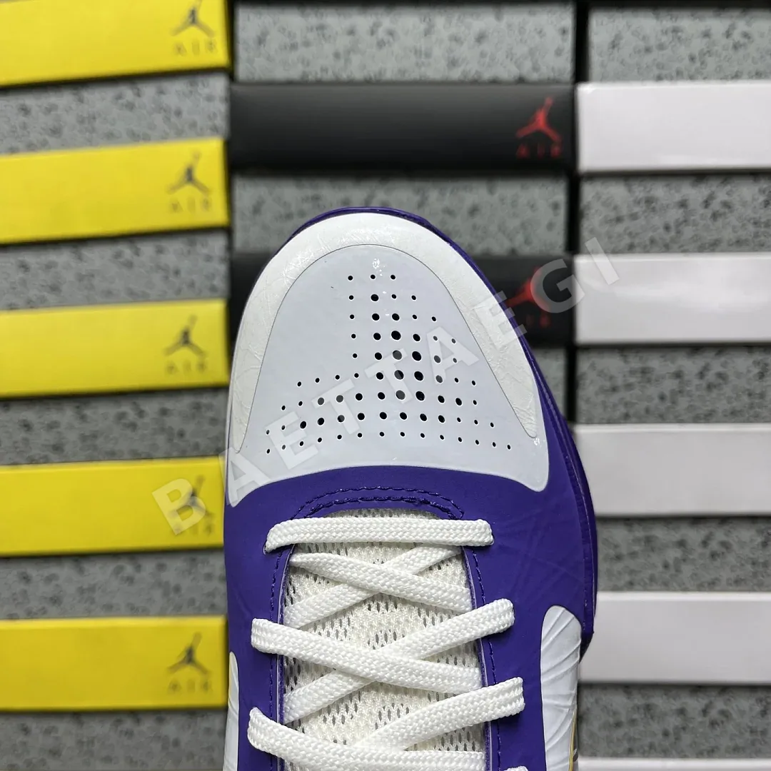 나이키 [S2] 코비 5 IM0557-102 201929 Nike Kobe 5 ZK6 상세 이미지 3