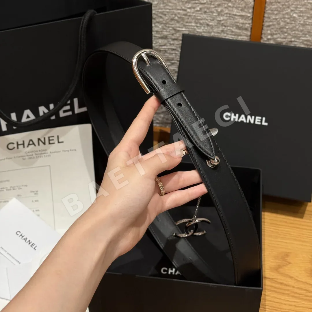 샤넬 소가죽 핀 버클 벨트 상세 이미지 3