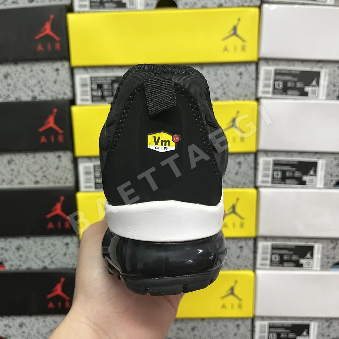 나이키 [OT] 에어 베이퍼맥스 플러스 블랙 화이트 DH1063-001 201592 Nike Air VaporMax Plus 상세 이미지 4
