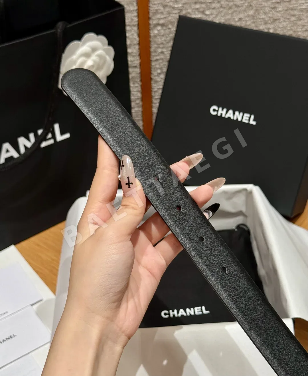 샤넬 클래식 더블 C 골드 버클 소가죽 벨트 상세 이미지 6