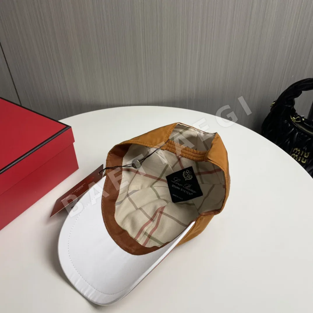로로피아나 베이스볼 캡 상세 이미지 3