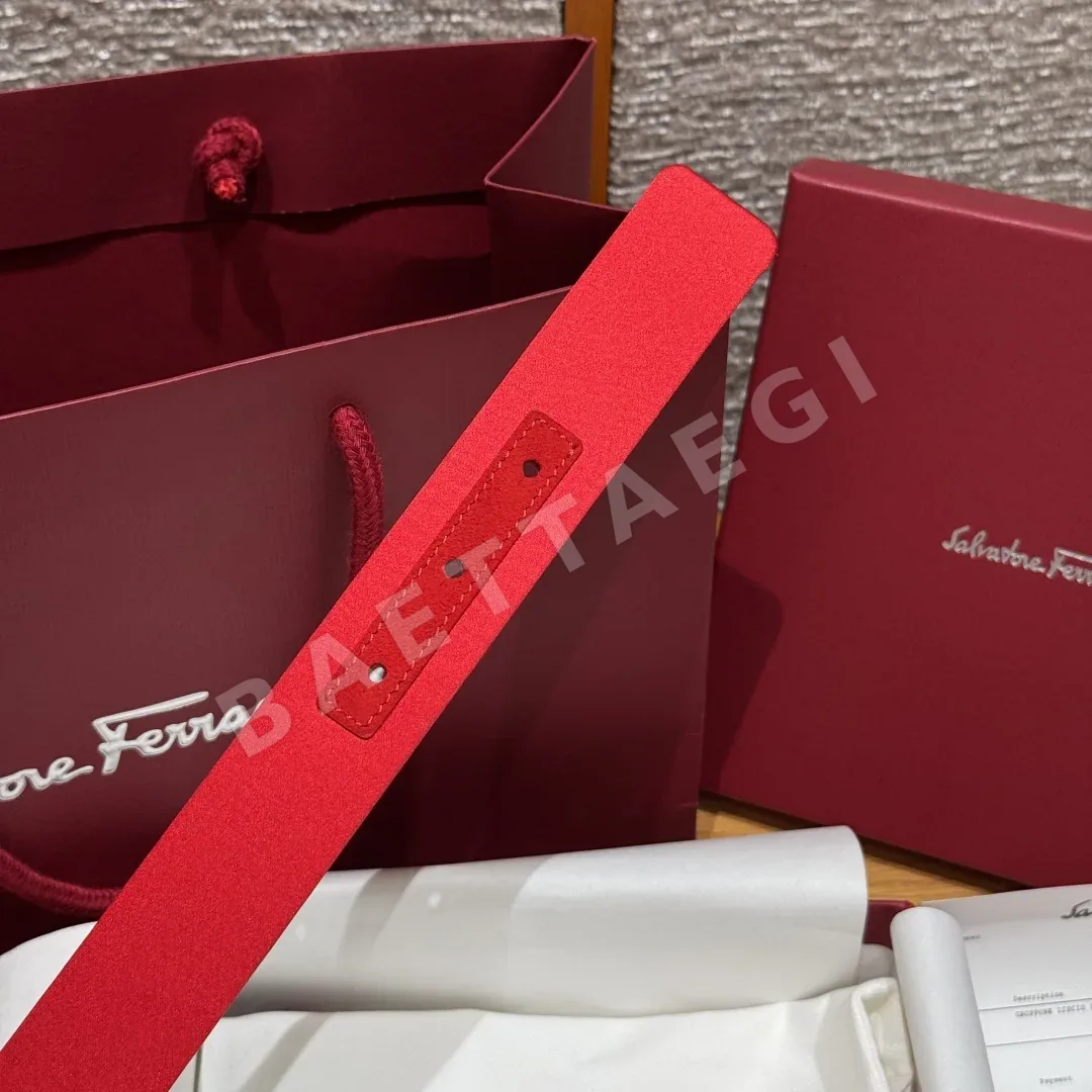 로저비비에 큐빅 장식 새틴 벨트 상세 이미지 7