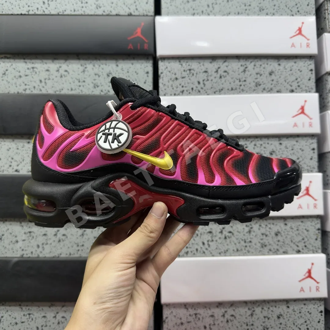 나이키 [TK] 에어 맥스 플러스 DA1472-600 201976 Nike Air Max Plus Supreme University Red 상세 이미지 6