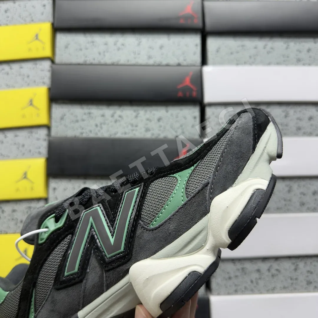 뉴발란스 [C] 9060 U906054Q 202263 New Balance 9060 상세 이미지 4