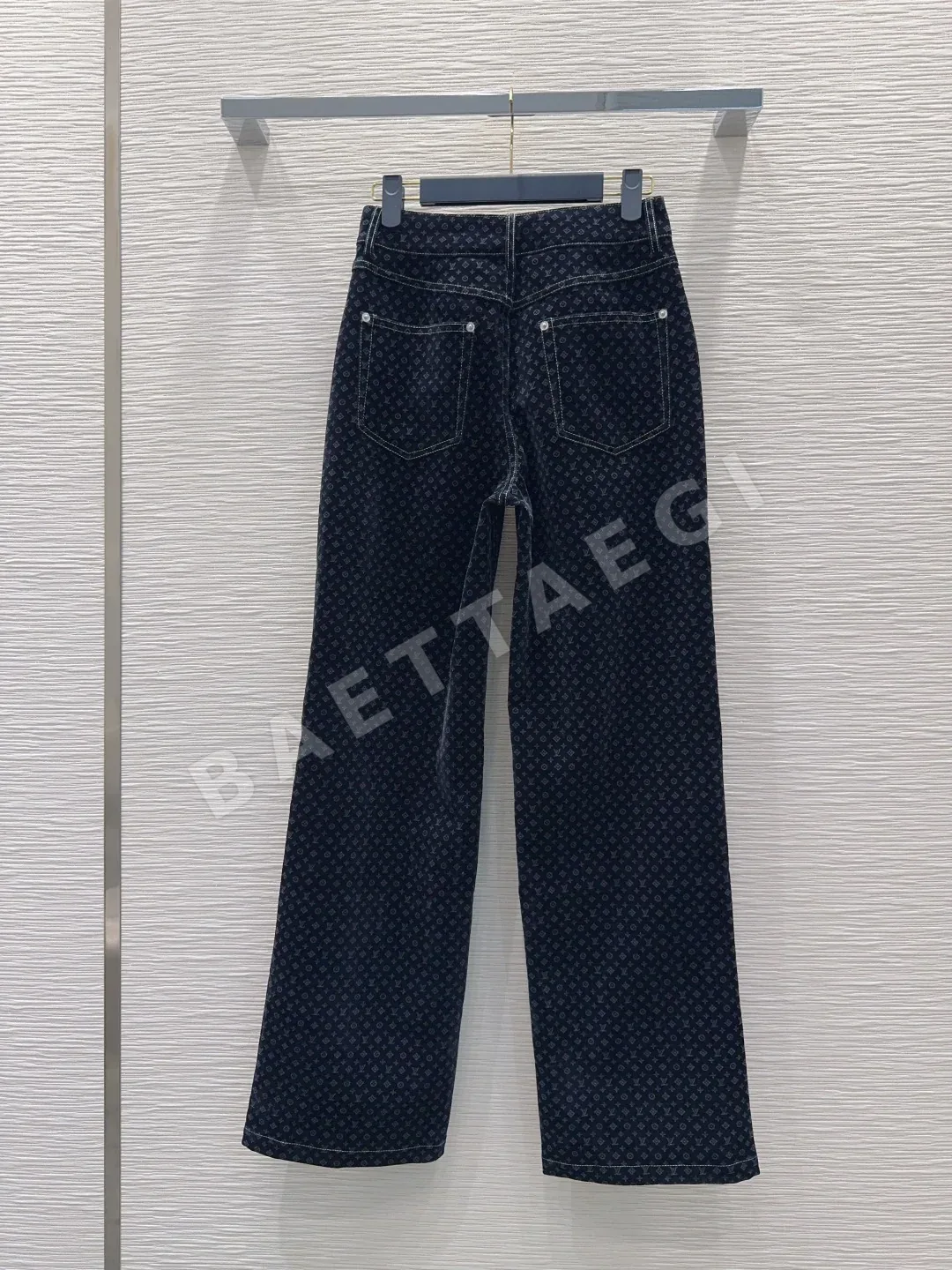 루이비통 벨벳 여성 바지 상세 이미지 8