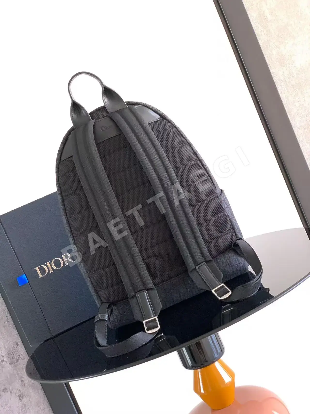 디올 젯 백팩 상세 이미지 3