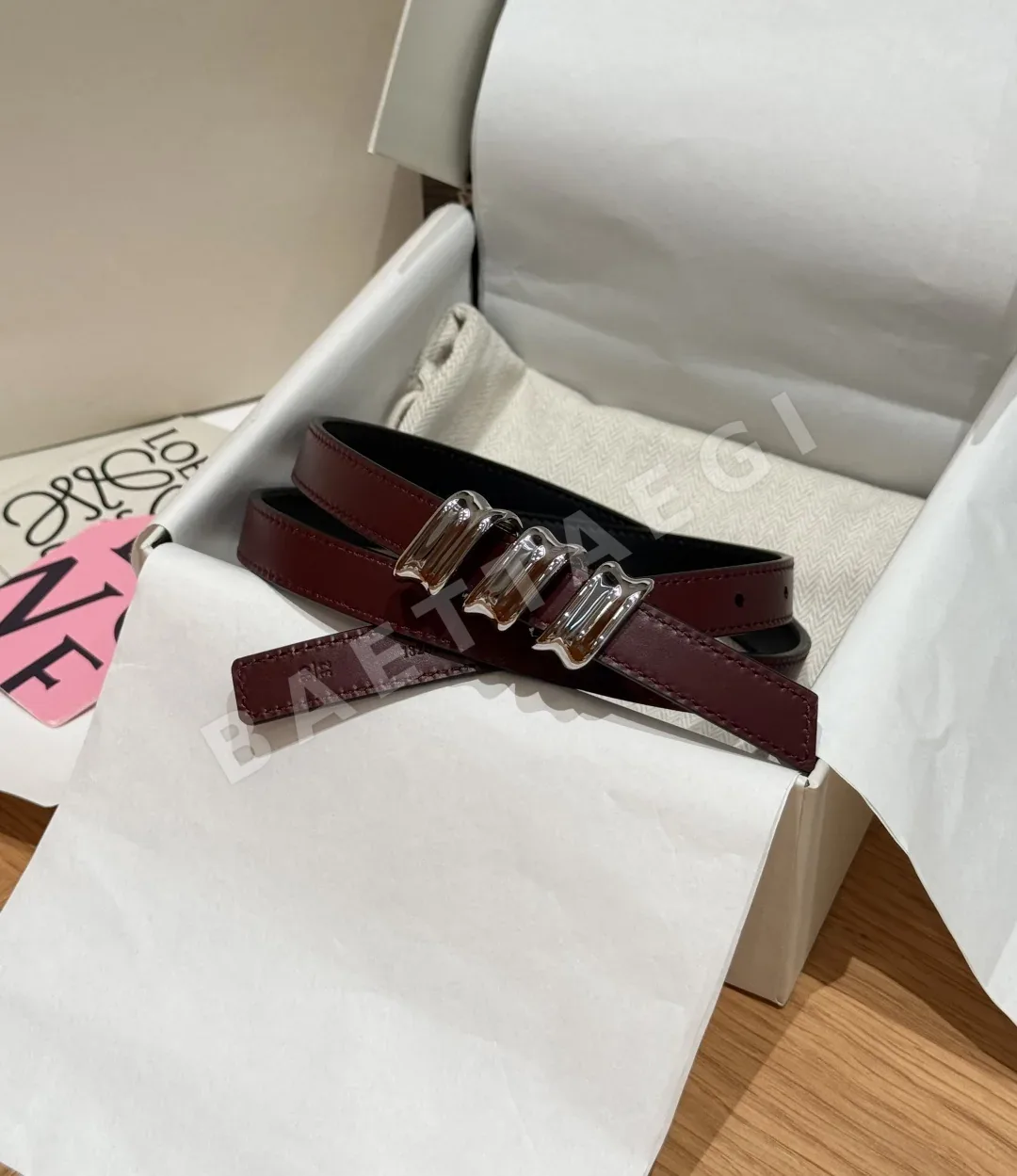 로에베 코일 금속 장식 송아지가죽 벨트 180241