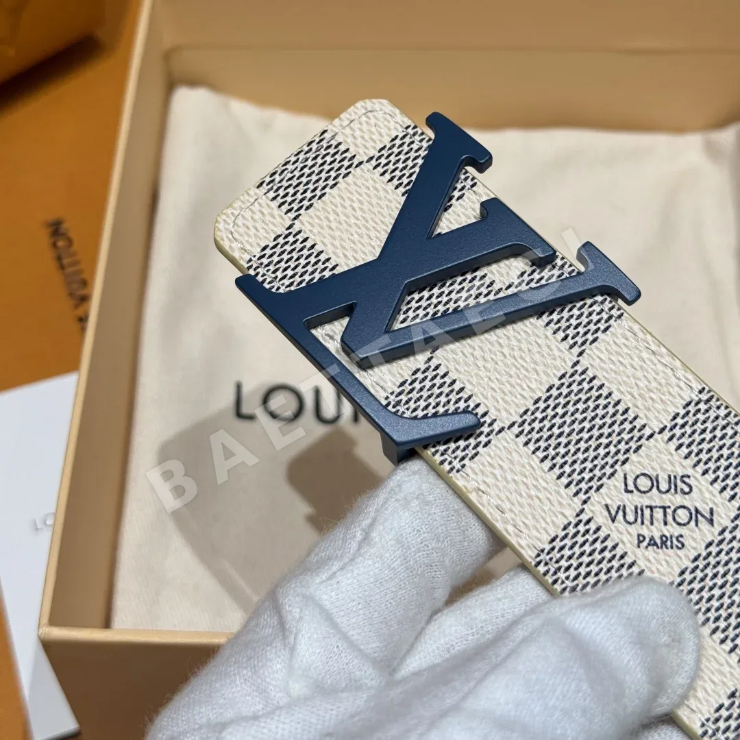 루이비통 LV 이니셜 40mm 리버시블 벨트 상세 이미지 3
